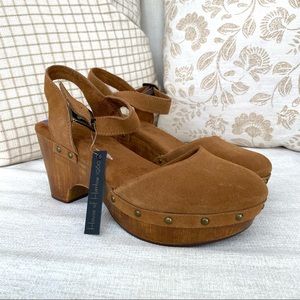 House of Harlow Cherub suede leather clogs brown